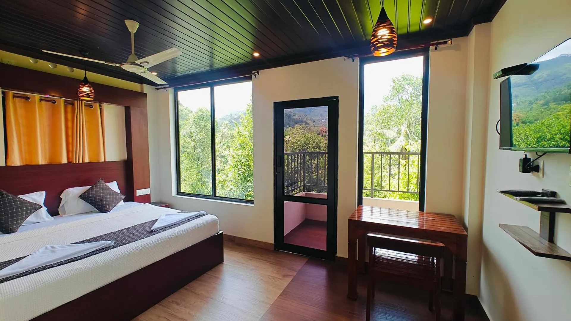 Homestay Luna Munnar Anachal